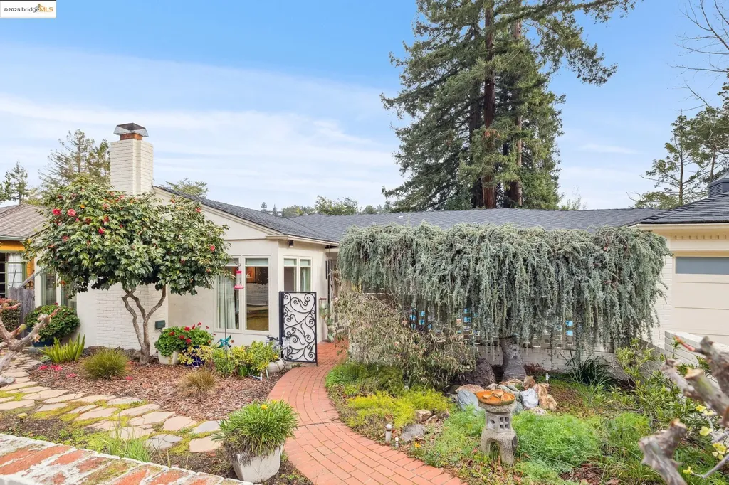 Oakland CA, 6514 Liggett Drive