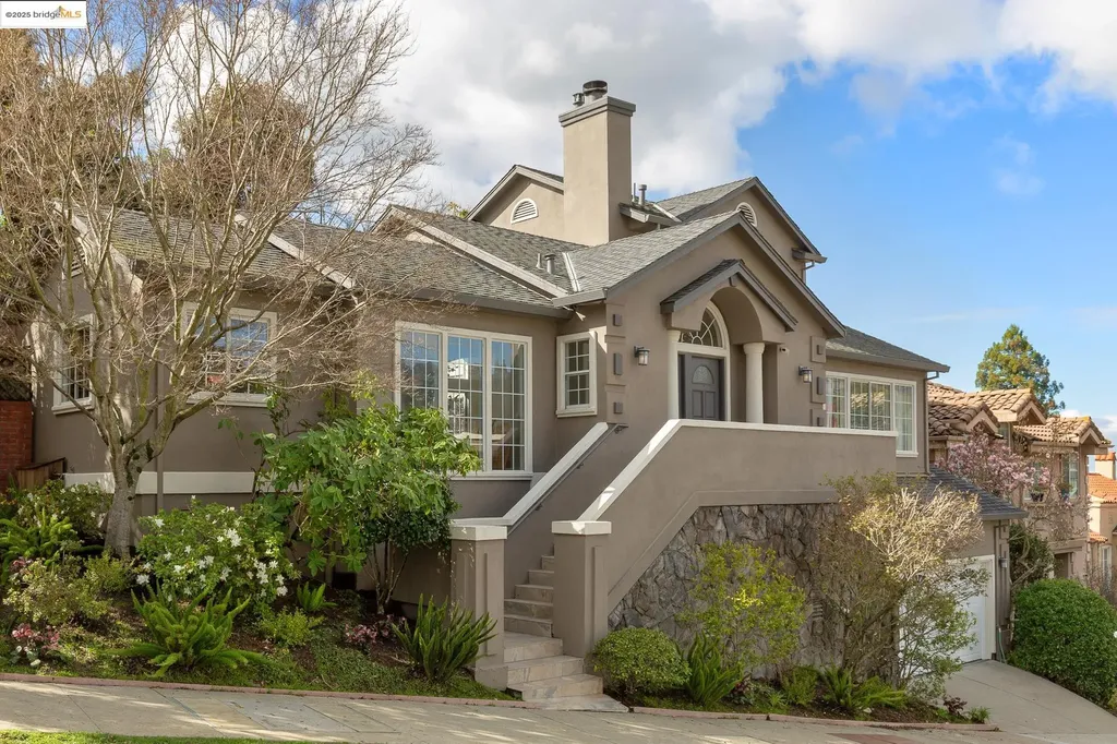 Oakland CA, 4747 Proctor Avenue