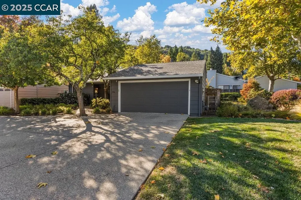 1716 Saint Andrews Drive Moraga CA 94556
