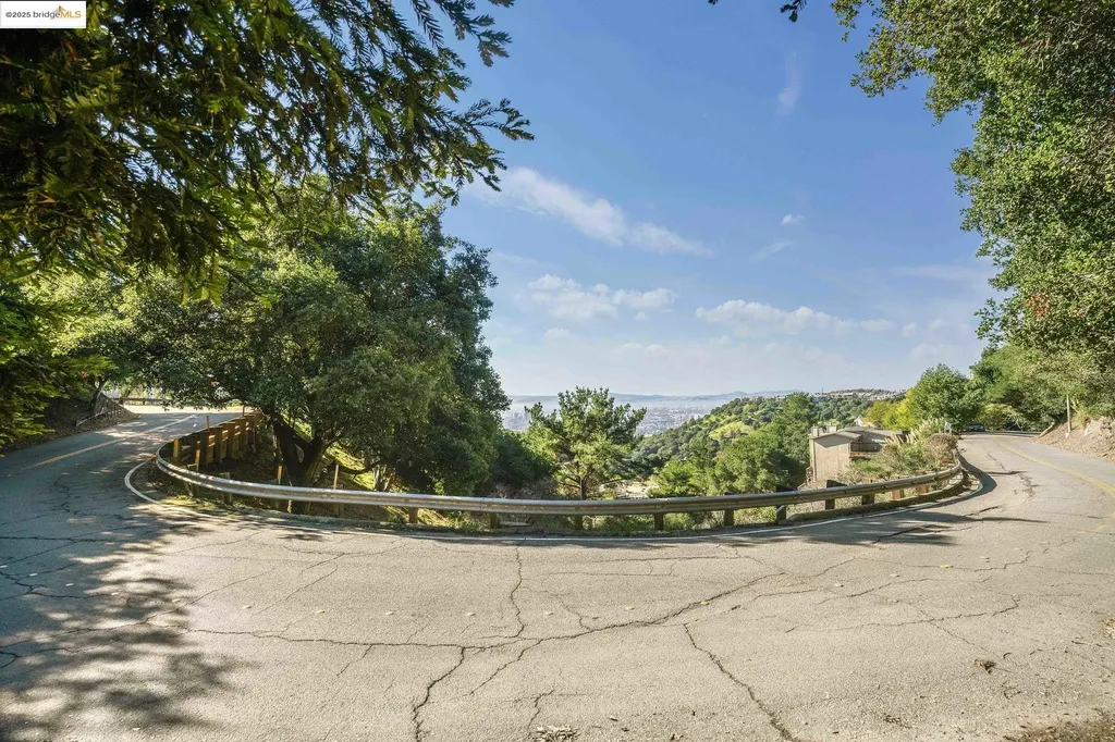 Tunnel Road Oakland CA 94611