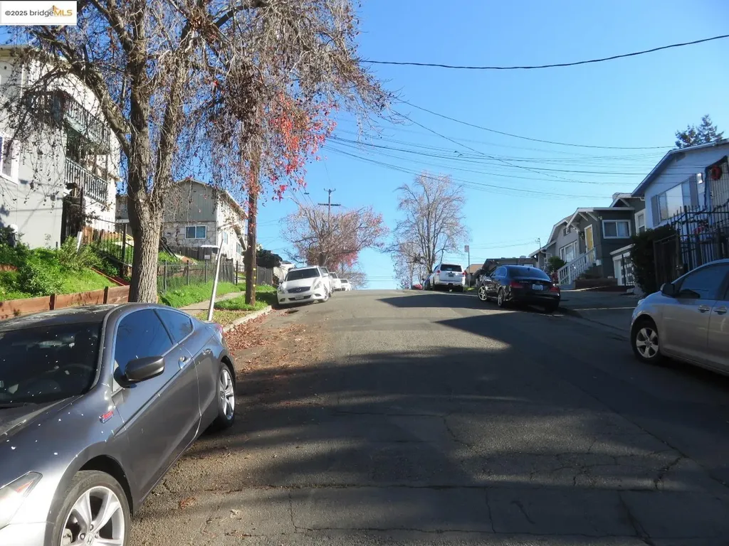 4510 San Carlos Avenue Oakland CA 94601