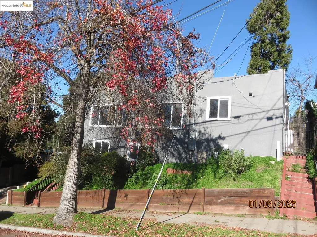 4510 San Carlos Avenue Oakland CA 94601