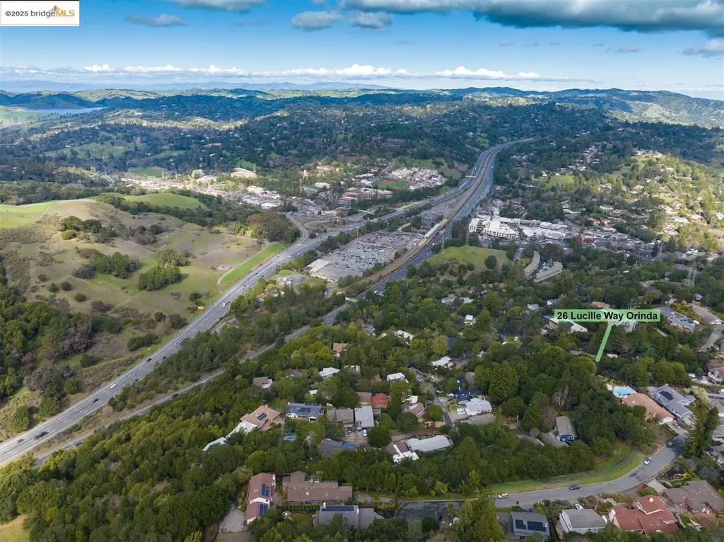 26 Lucille Way Orinda CA 94563