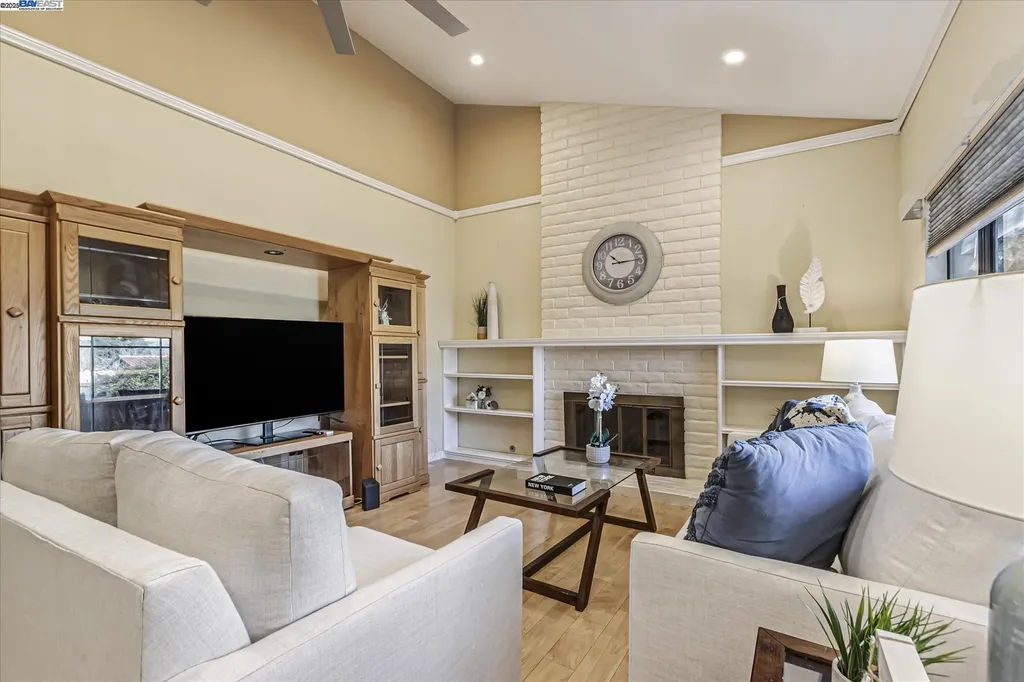 41085 Corriea Court Fremont CA 94539