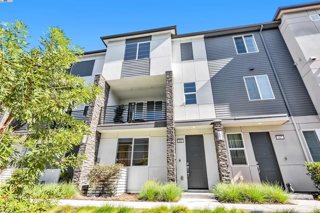 683 Delve Court Hayward CA 94544