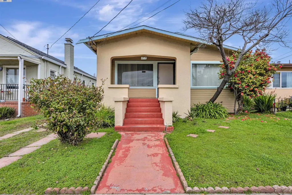 1815 104th Avenue Oakland CA 94603