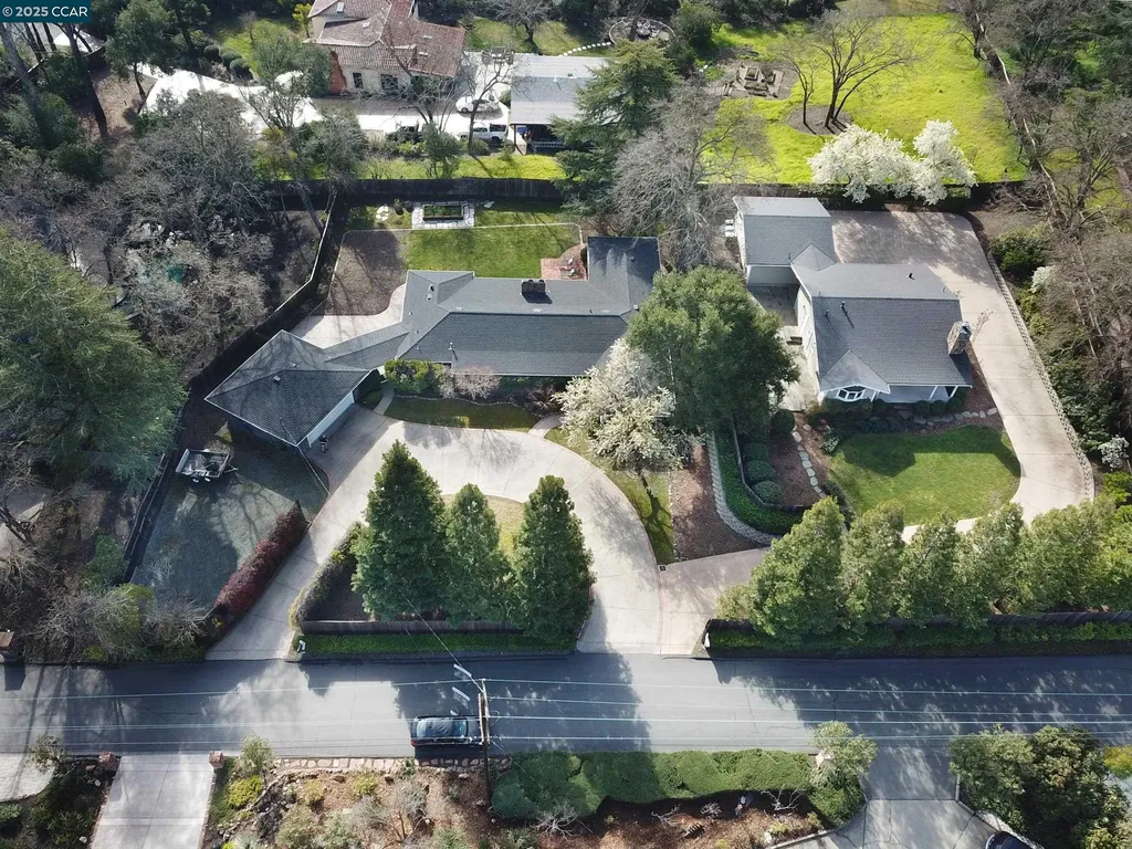 3117-3119 Teigland Road Lafayette CA 94549