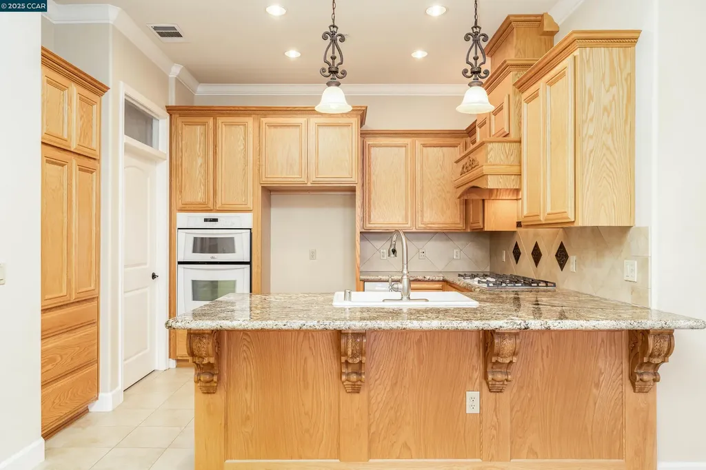 1146 Waltz Court Vallejo CA 94591