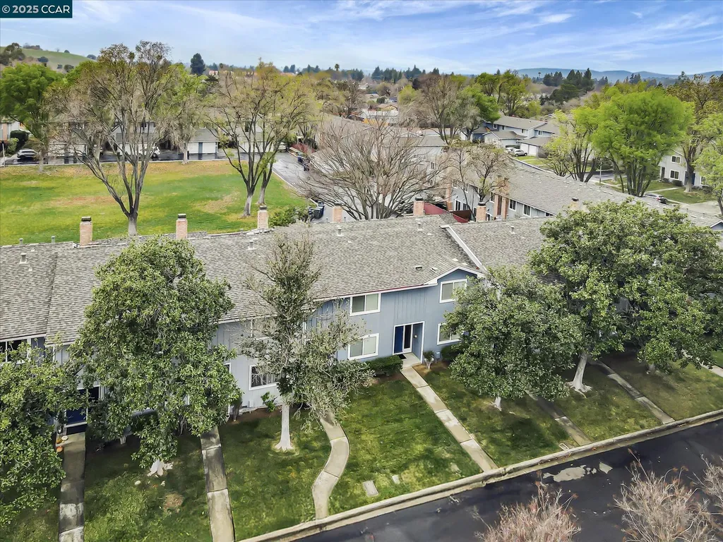 1441 Saint James Parkway Concord CA 94521