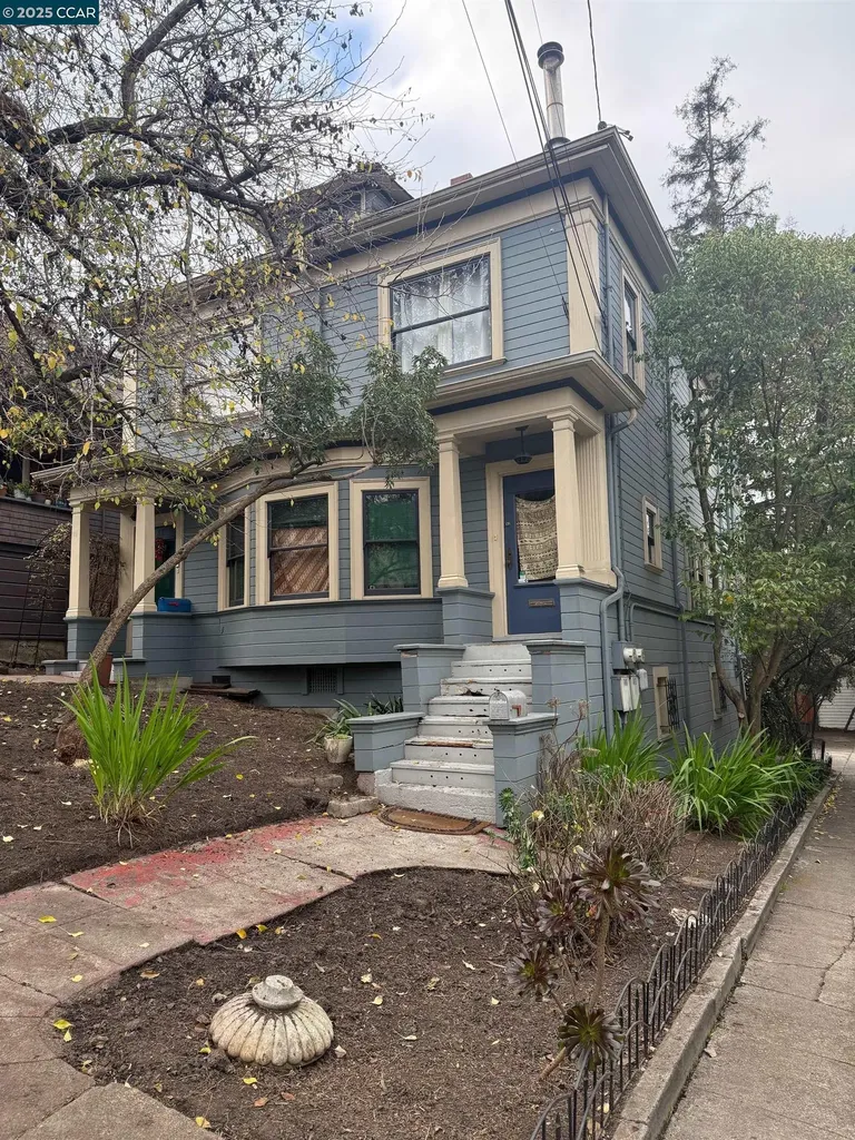 87 Yosemite Avenue Oakland CA 94611