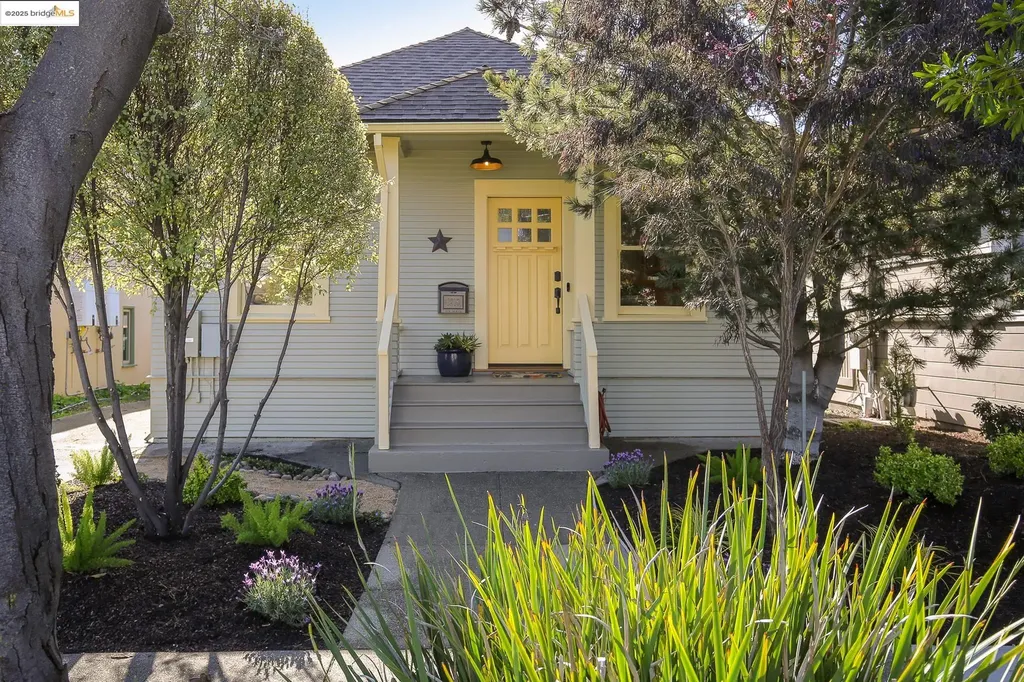 1218 Burnett Street Berkeley CA 94702