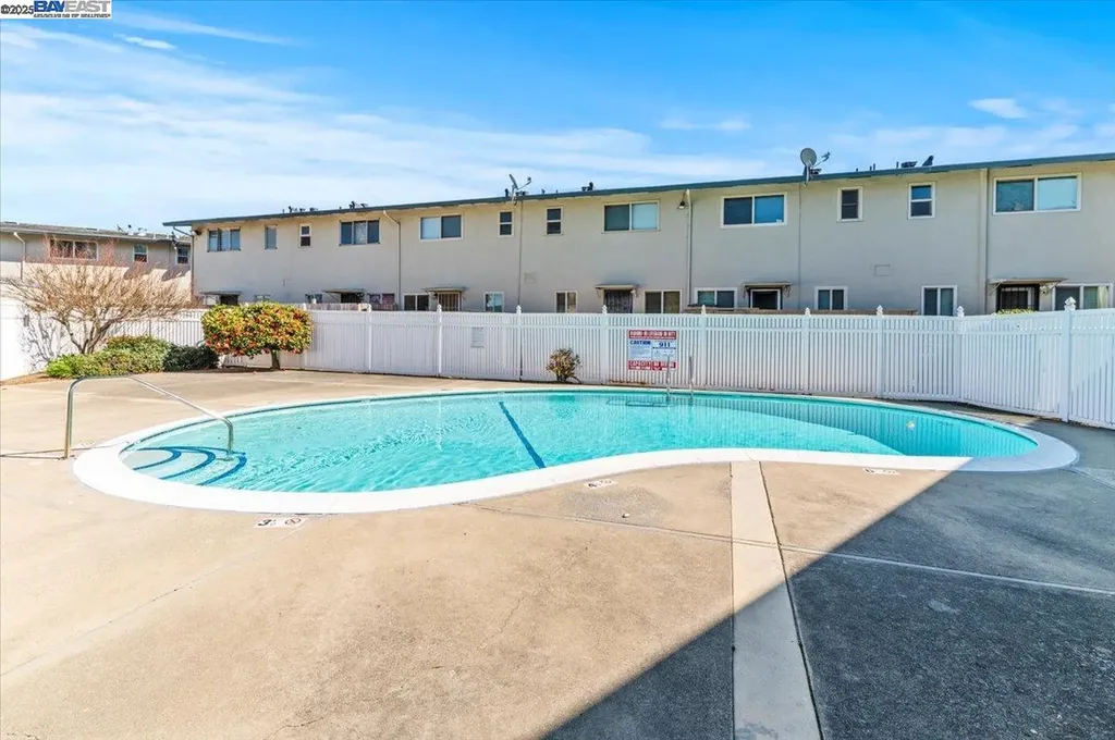 462 Craven Court Hayward CA 94541