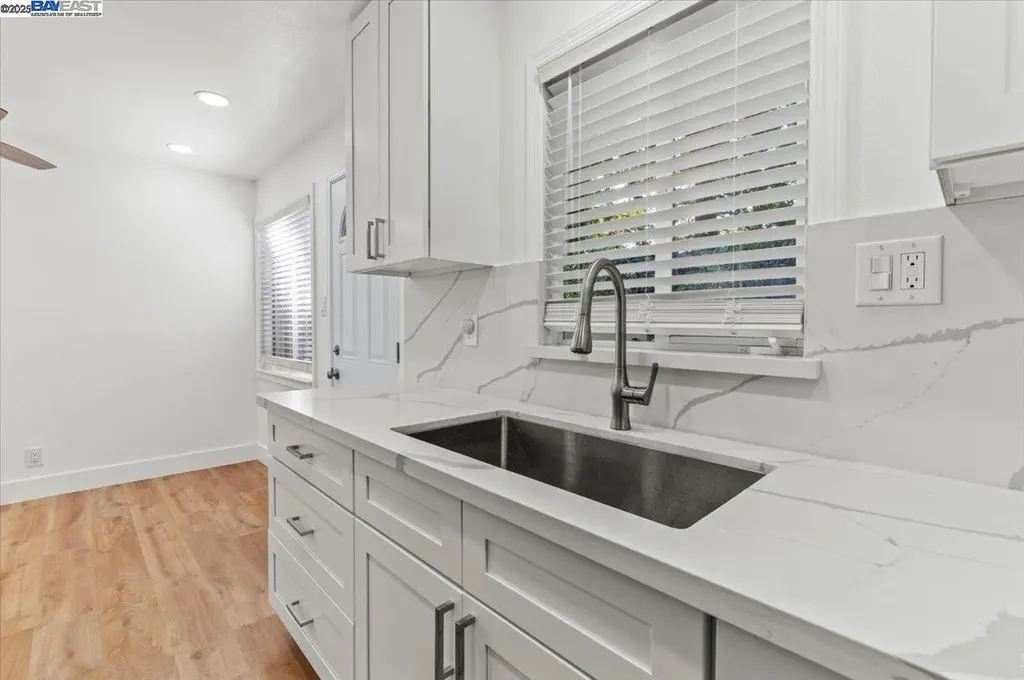 462 Craven Court Hayward CA 94541