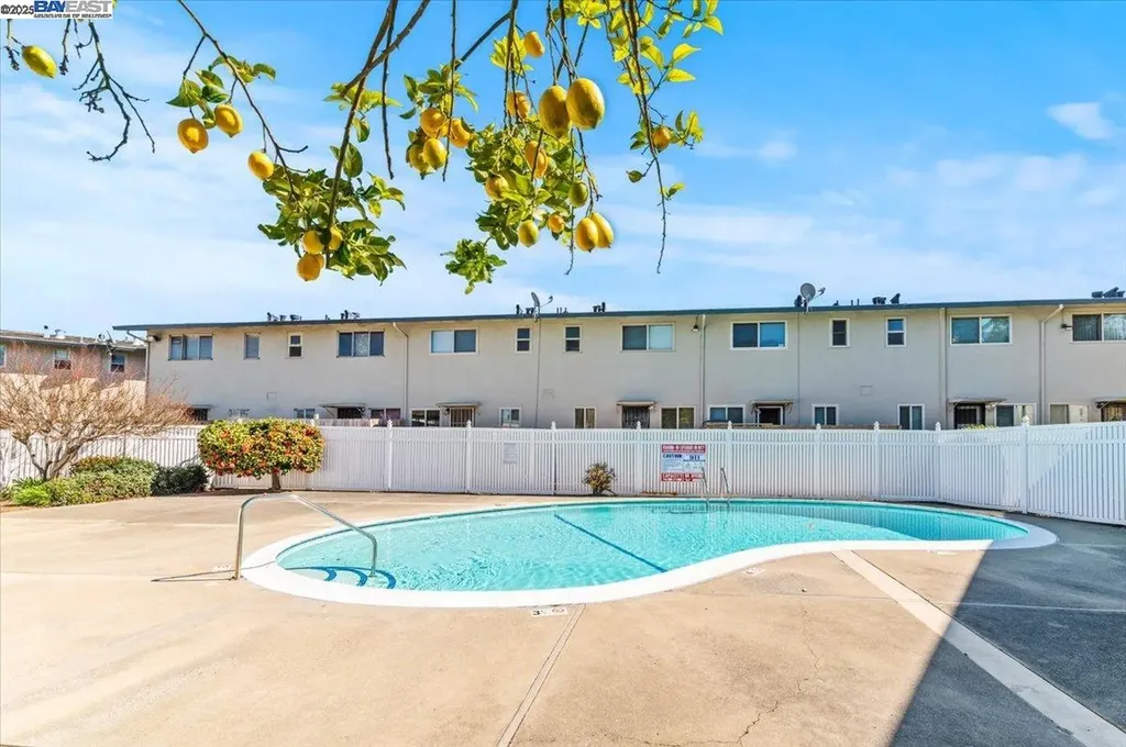 462 Craven Court Hayward CA 94541