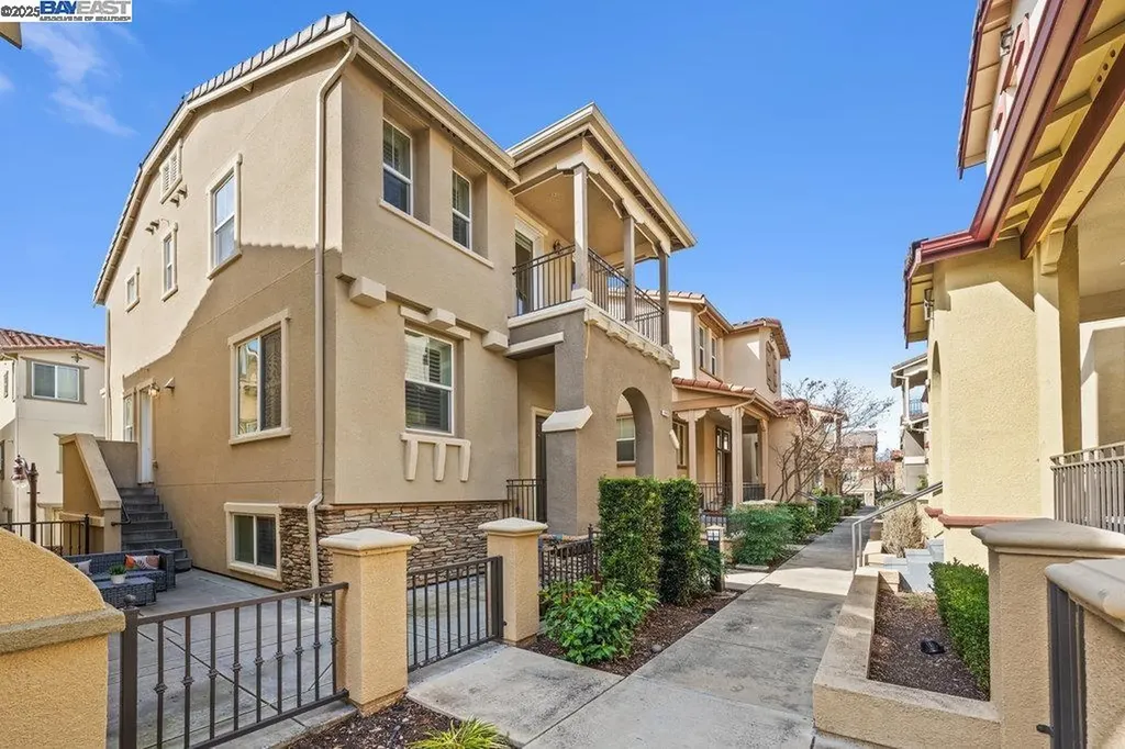 49030 Feather Grass Terrace Fremont CA 94539