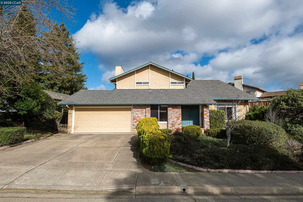 18748 W Cavendish Drive Castro Valley CA 94552