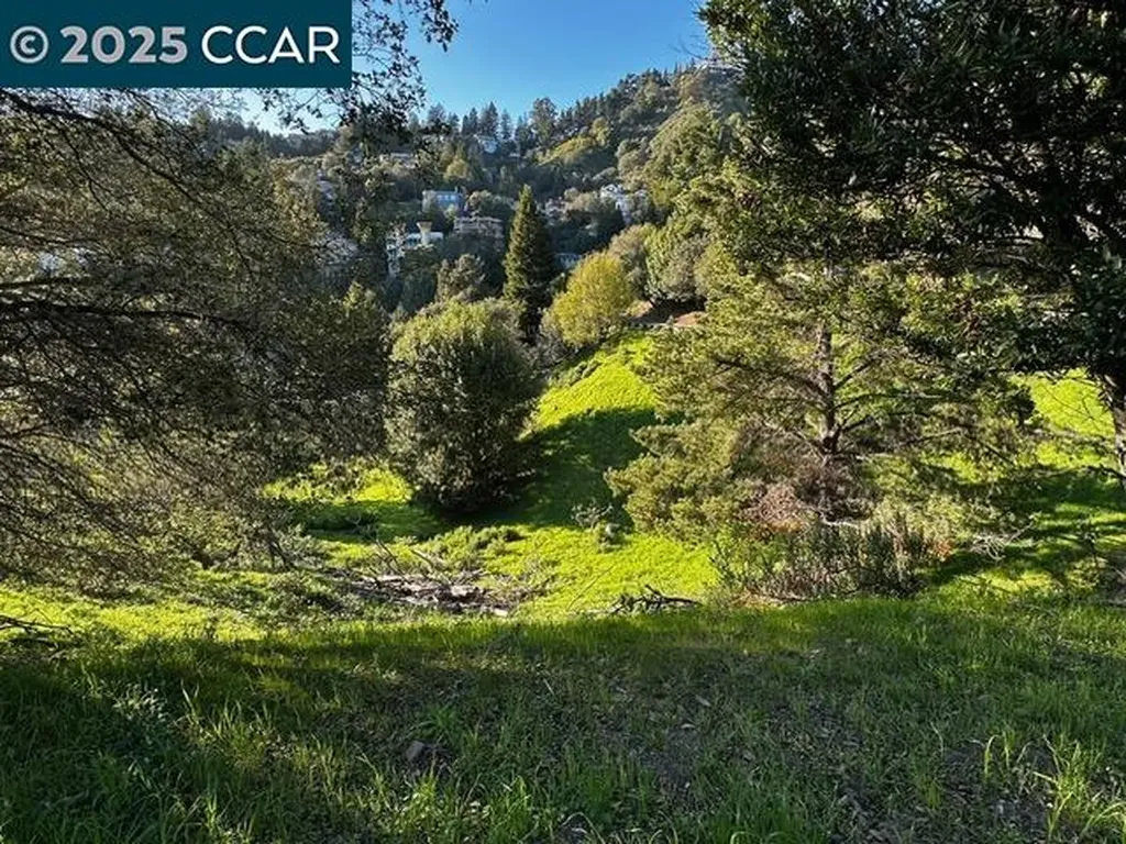 Tunnel Road Oakland CA 94611