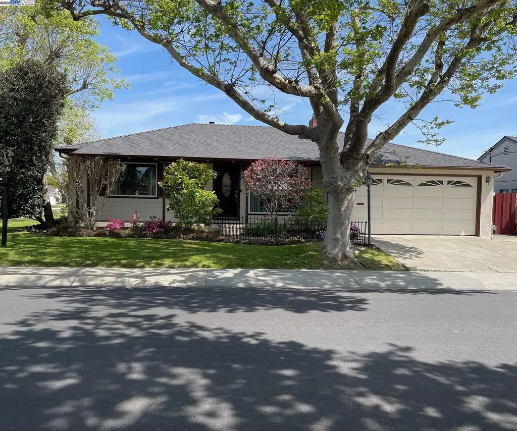 17800 Via Toledo San Lorenzo CA 94580