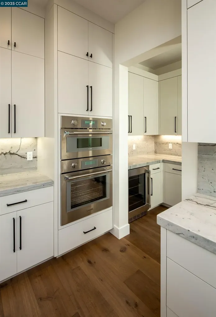 1070 Borrette Court Napa CA 94558