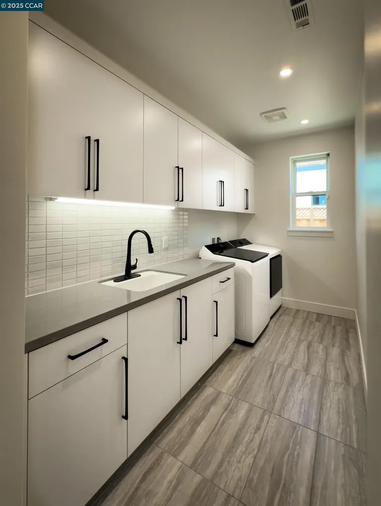 1070 Borrette Court Napa CA 94558
