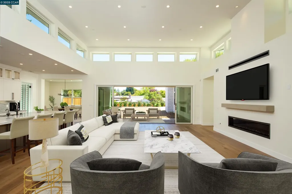 1070 Borrette Court Napa CA 94558