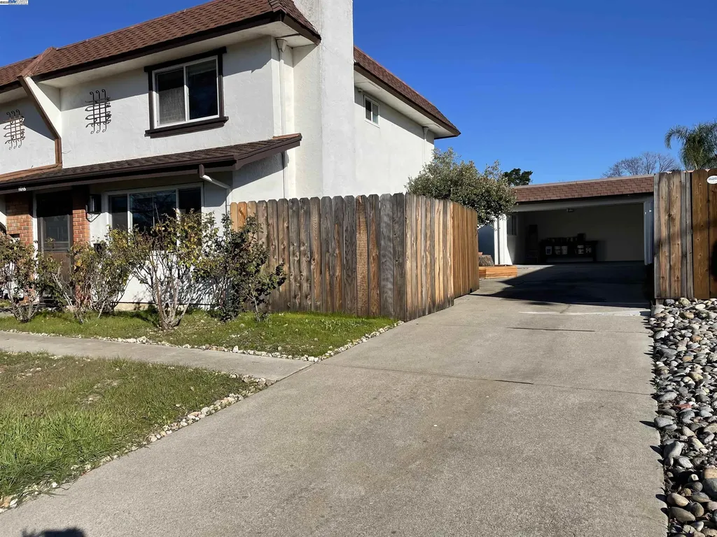 1016 Vienna Street Livermore CA 94550