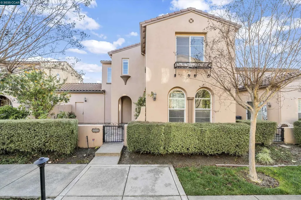 1111 Cedarwood Loop San Ramon CA 94582