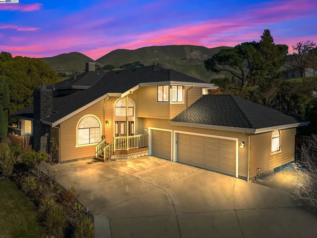 217 Scotia Court Fremont CA 94539