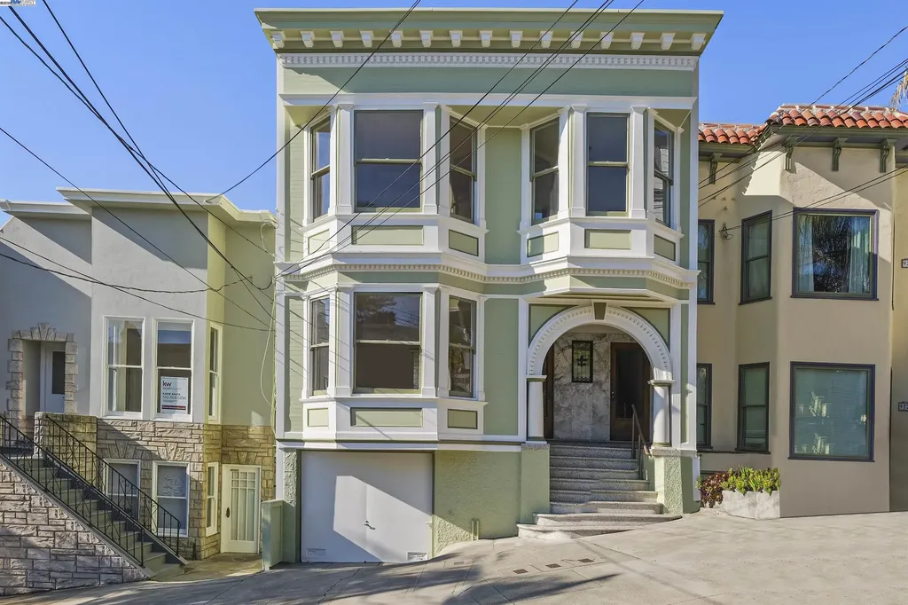 976-978 Noe Street San Francisco CA 94114