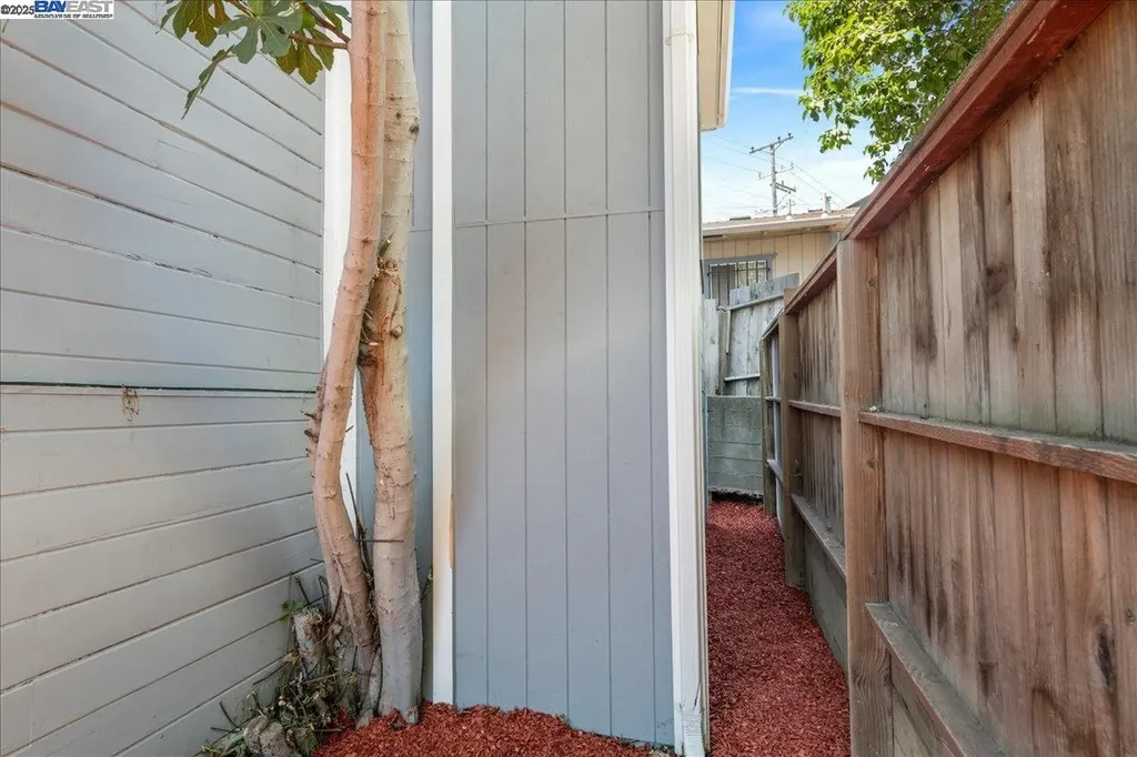 3214 13th Avenue Oakland CA 94610