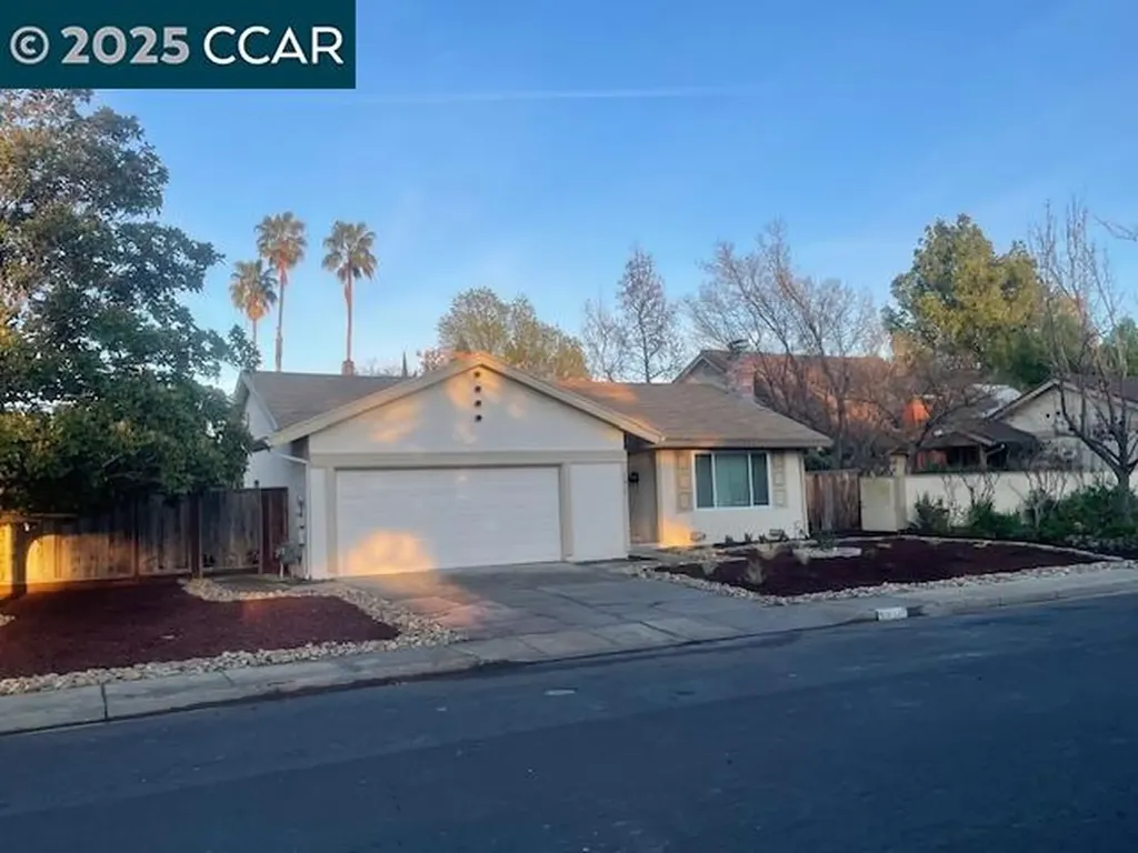 2619 Lyon Circle Concord CA 94518
