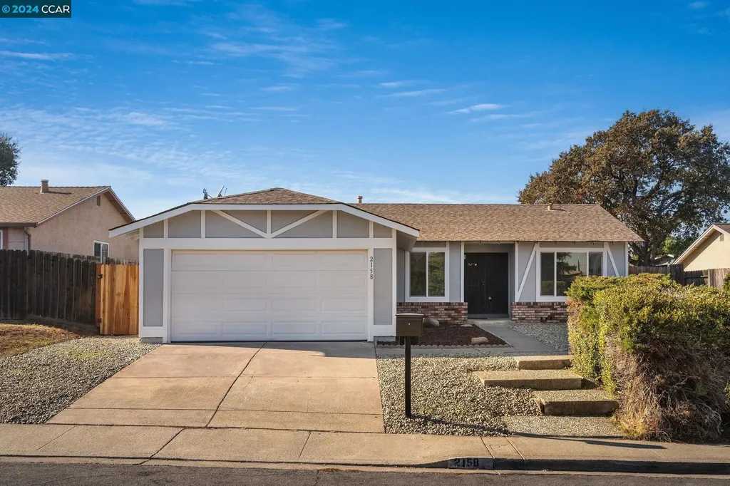 2158 El Seco Way Pittsburg CA 94565