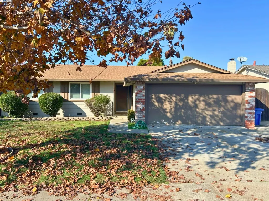2873 Langhorn Drive Fremont CA 94555