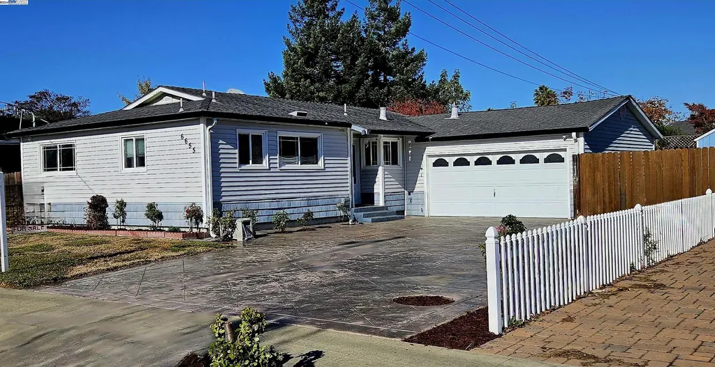 6655 Garrone Avenue Newark CA 94560