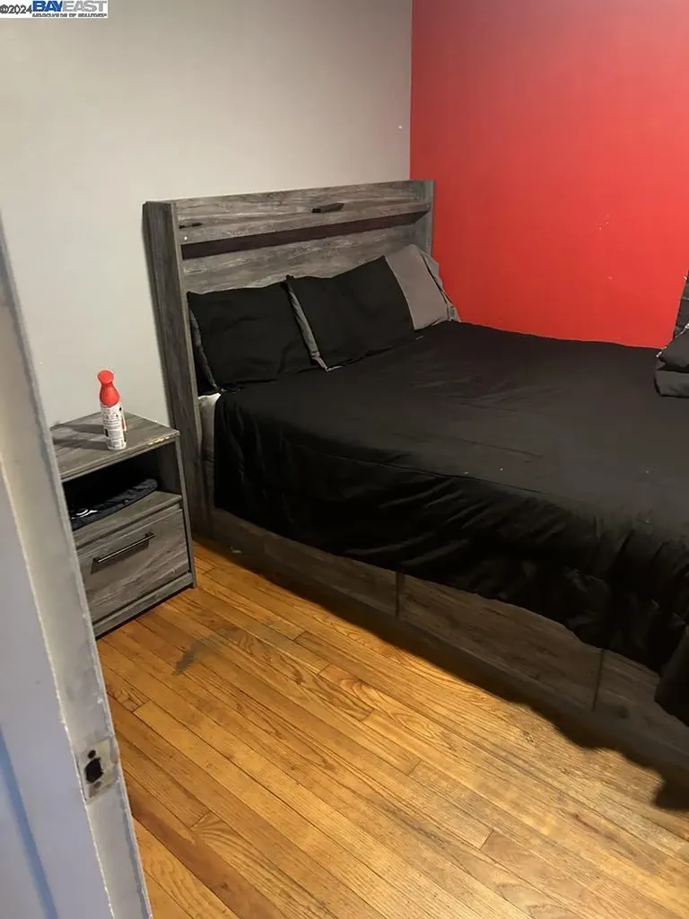 1060 105th Avenue Oakland CA 94603