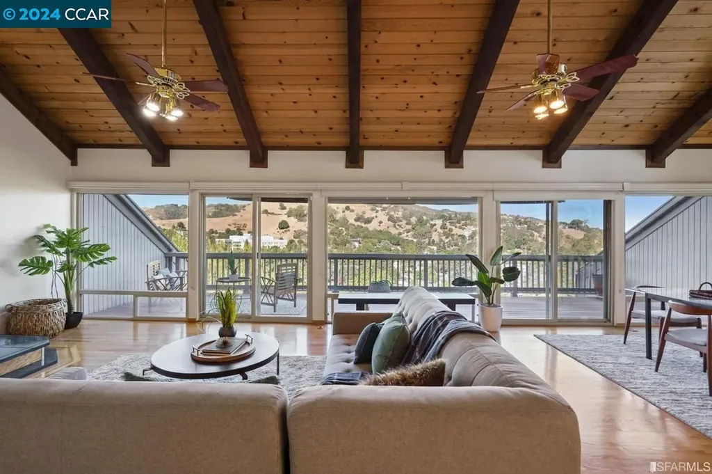 901 Harbor View Drive Martinez CA 94553