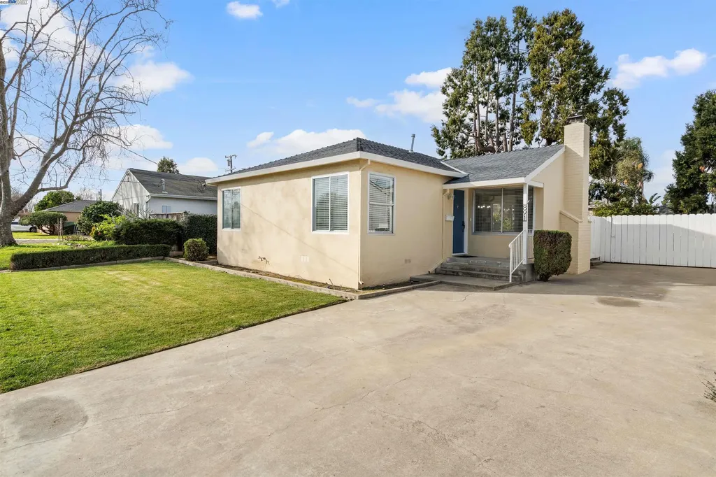 891 Via Mariposa San Lorenzo CA 94580