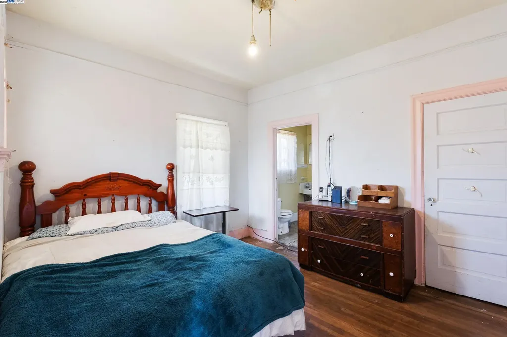 2918 Foothill Boulevard Oakland CA 94601