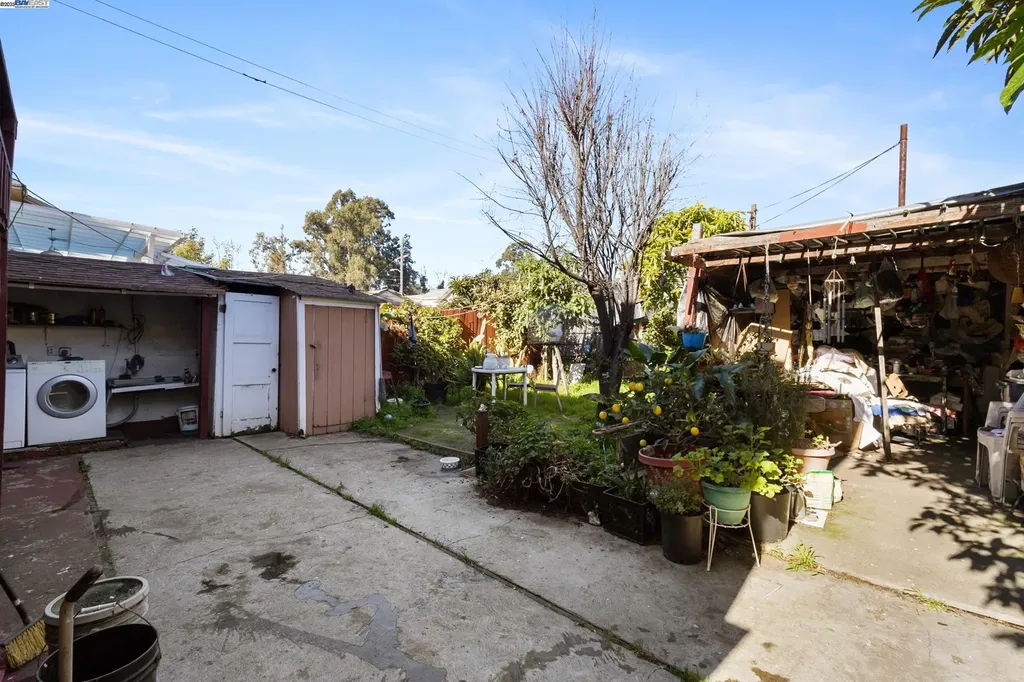 2918 Foothill Boulevard Oakland CA 94601