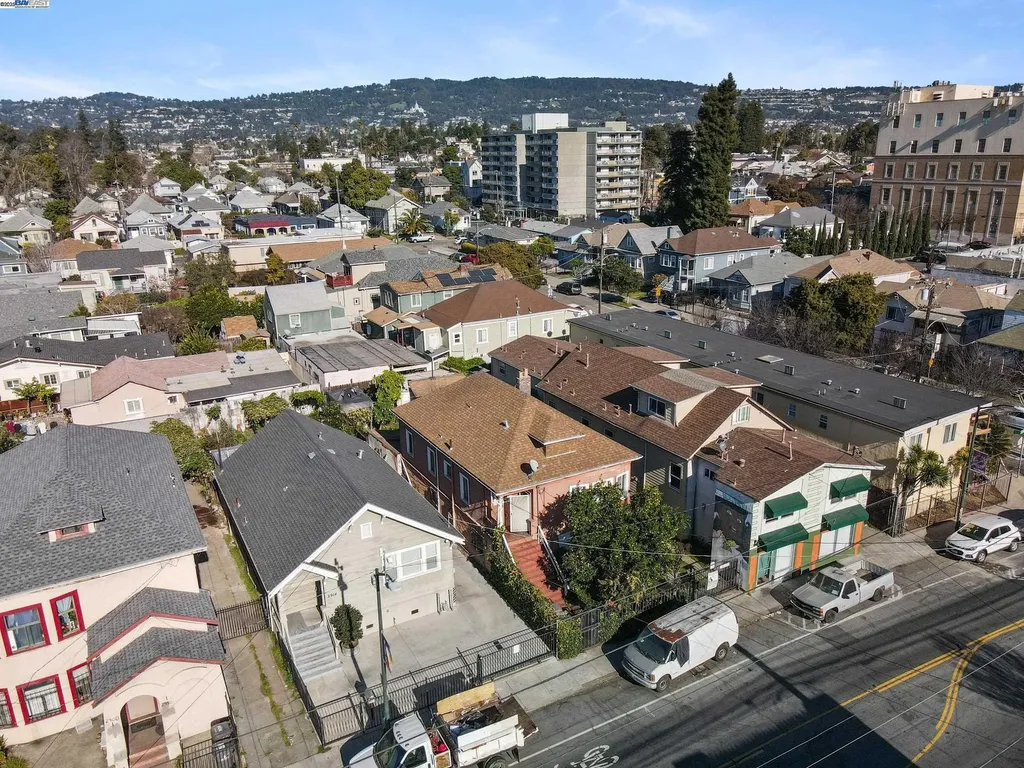 2918 Foothill Boulevard Oakland CA 94601