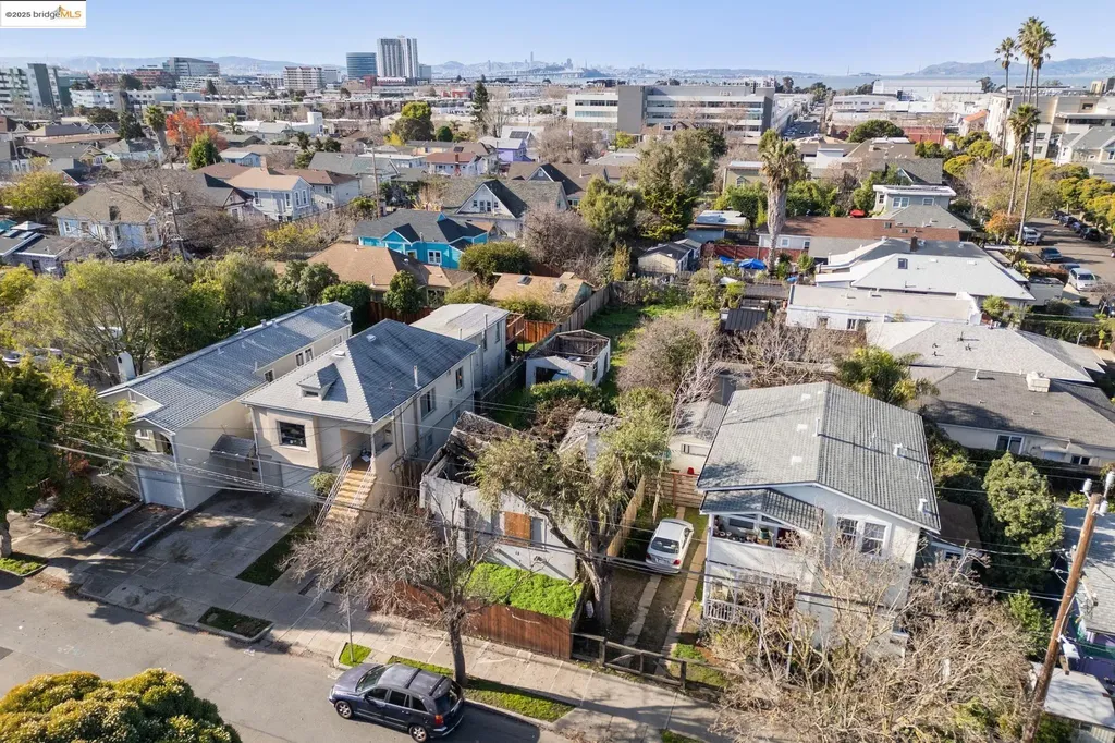 3032 Mabel Street Berkeley CA 94702
