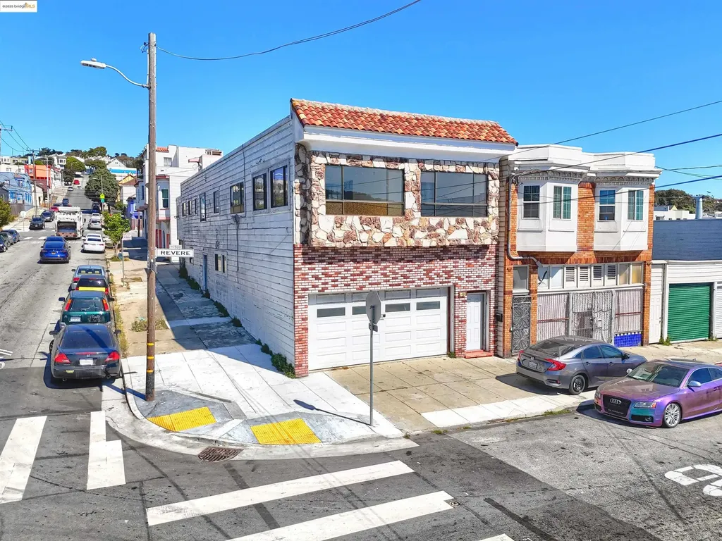 1494 Revere Avenue San Francisco CA 94124
