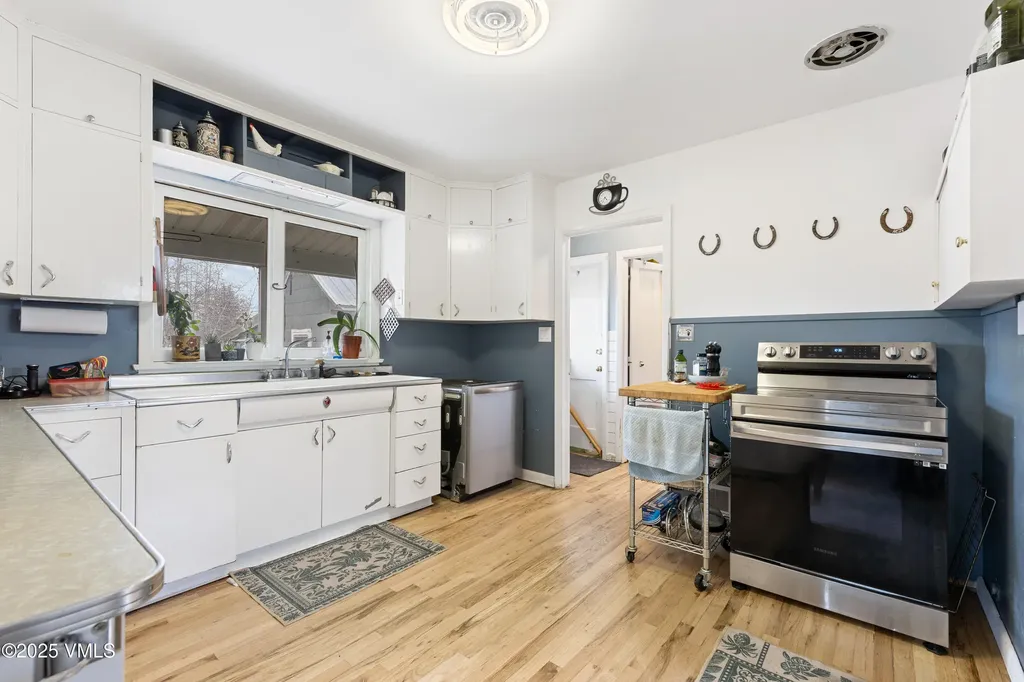 618 W Chestnut Street Leadville CO 80461