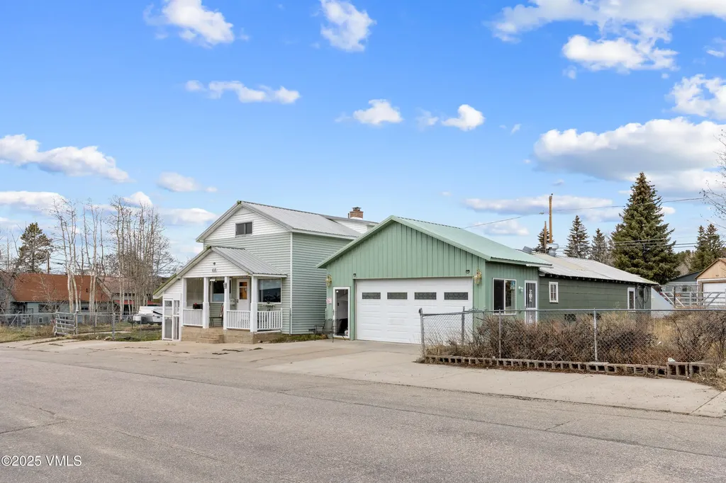 618 W Chestnut Street Leadville CO 80461