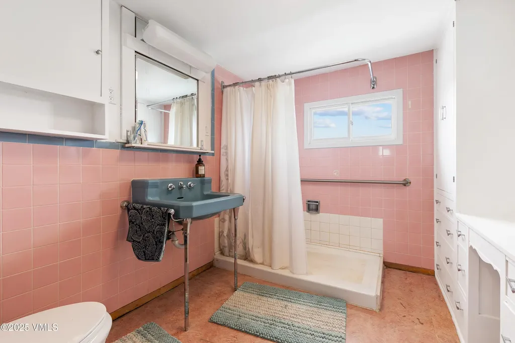 618 W Chestnut Street Leadville CO 80461
