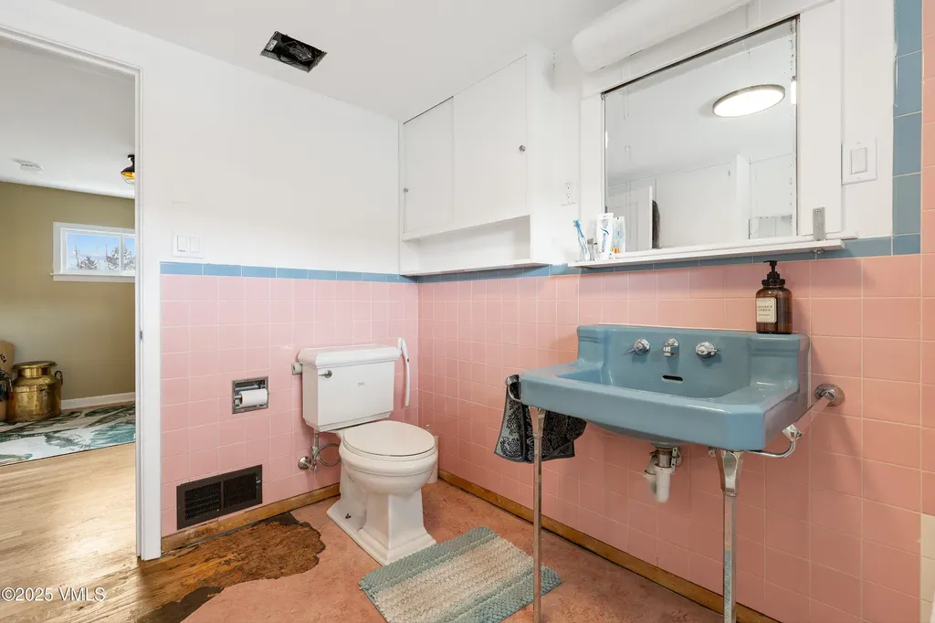 618 W Chestnut Street Leadville CO 80461
