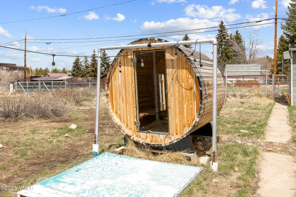618 W Chestnut Street Leadville CO 80461