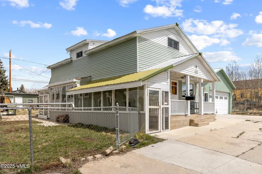 618 W Chestnut Street Leadville CO 80461
