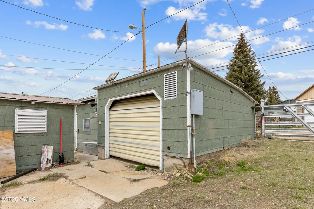 618 W Chestnut Street Leadville CO 80461