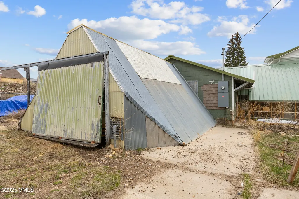 618 W Chestnut Street Leadville CO 80461